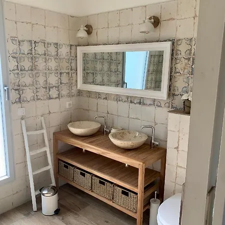 بيت ضيافة De Charme Le Clos De La Fontaine Piscine &