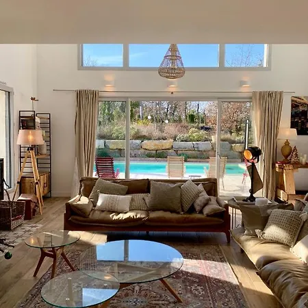 De Charme Le Clos De La Fontaine Piscine & بيت ضيافة