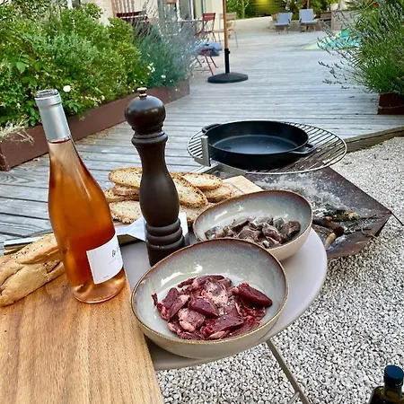 De Charme Le Clos De La Fontaine Piscine & Labastide-Marnhac