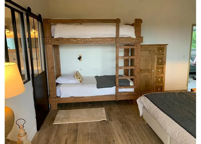 De Charme Le Clos De La Fontaine Piscine &