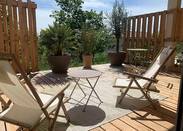 Penzion De Charme Le Clos De La Fontaine Piscine &