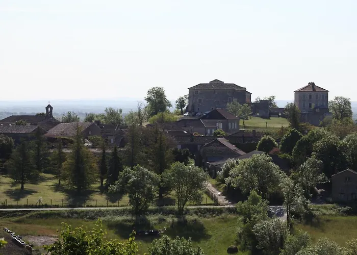 De Charme Le Clos De La Fontaine Piscine & Penzion