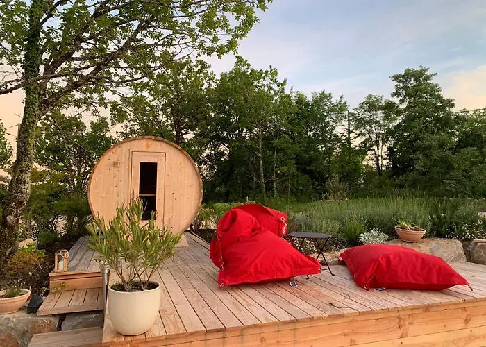 Penzion De Charme Le Clos De La Fontaine Piscine &