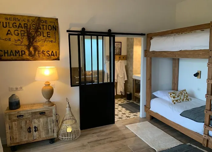 De Charme Le Clos De La Fontaine Piscine & 4* Labastide-Marnhac