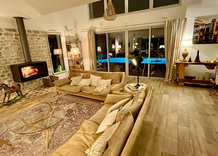 De Charme Le Clos De La Fontaine Piscine & 4* Labastide-Marnhac