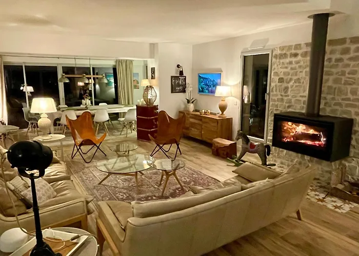 Penzion De Charme Le Clos De La Fontaine Piscine & Labastide-Marnhac