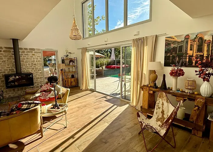 De Charme Le Clos De La Fontaine Piscine & Labastide-Marnhac