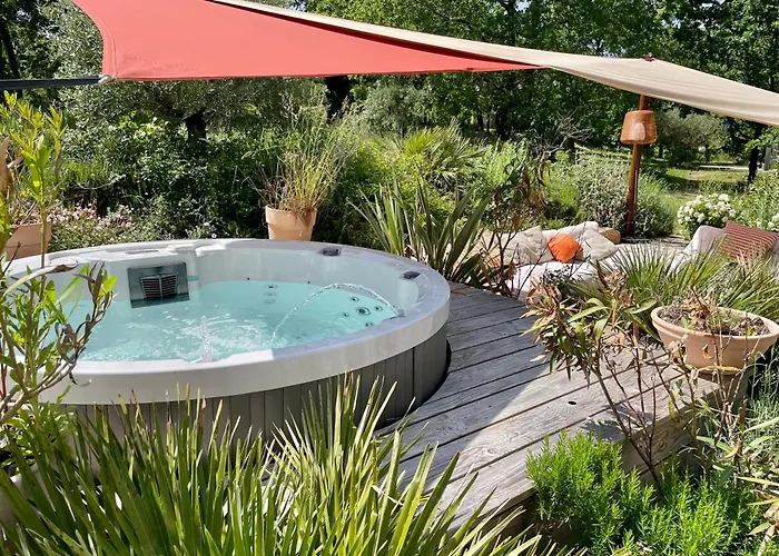 De Charme Le Clos De La Fontaine Piscine & Labastide-Marnhac